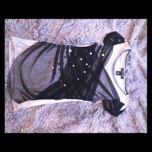 Decorative gray/black tee with rhinestone